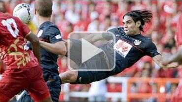 فيديو : شارك برأيك واختر الهدف الأفضل في 2012 ؟