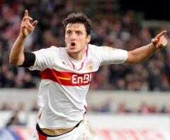 لاعب وسط شتوتجارت على رادار ارسنال