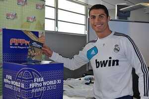 وفقا لراديو اوندا سيرو: خمسة لاعبين من ريال مدريد سيتواجدون في التشكيلة المثالية للفيفا