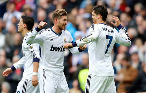 تشكيلة : ريال مدريد يقابل غرناطة خارج الديار