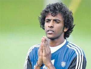 الشهراني يحسمها … الهلال وجهتي