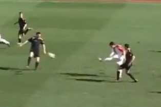 فيديو: هدف رائع في صربيا