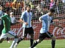 فيديو : ارتفاع الملعب كاد أن يخنق لاعبي الارجنتين