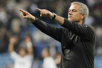 صورة: في انجلترا يؤكدون ان مورينيو سيستمر مع ريال مدريد الموسم المقبل…!
