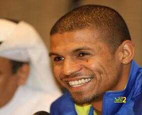 محترف النصر يكشف عن عرض الهلال