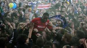 hihi2-208