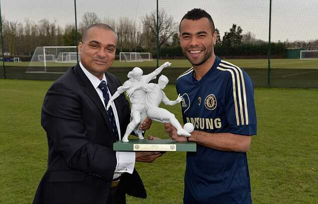 Soccer - Barclays Premier League - Chelsea Training Session - Cobham Training Ground