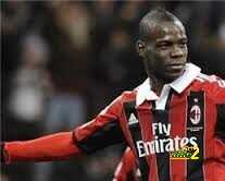 أشهر 12 لاعب في كأس العالم للقارات  2013