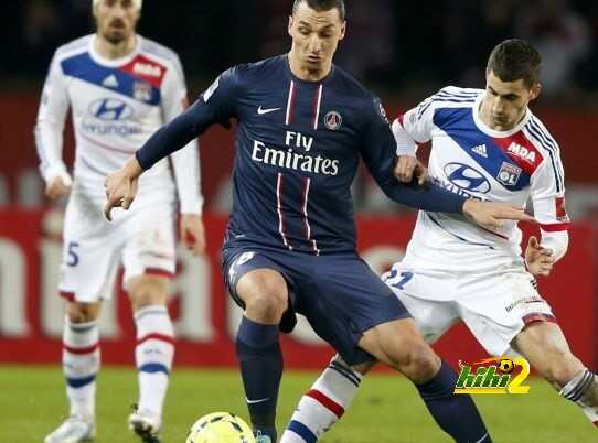 أهداف جديدة ومثيرة لنابولي في السوق من الدوري الفرنسي