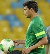 تياغو سيلفا يصد برشلونة من جديد ..!