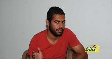 ظهير الزمالك يوقع للاهلي رسميا