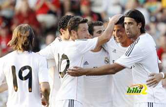 فيديو : ريال مدريد يكتسح بورنموث بسداسية بيضاء