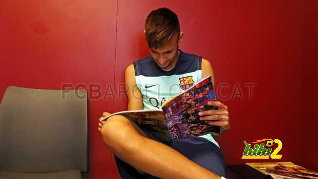 صور : اليوم الأول لنيمار في برشلونة