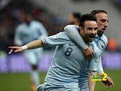 فيديو :نجم  وسط المنتخب الفرنسي علي رادار برشلونة