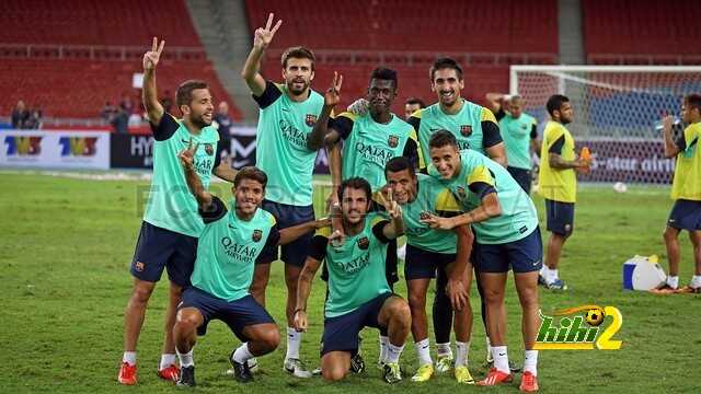 صور : أغرب صور برشلونة في جولته الاسيوية