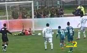 فيديو : حارس برازيلى يصد ركلة جزاء وهو مصاب بنزيف فى الأمعاء