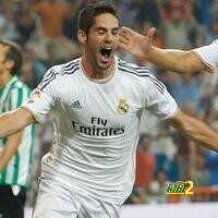 فيديو: تصوير من المدرجات لجماهير ريال مدريد وهم يهتفون ” ايسكو “
