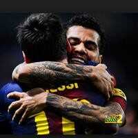 فيديو : جو من المرح في تدريبات برشلونه اليوم وميسي يتلاعب بألفيس