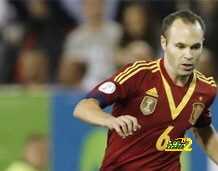 إنيستا يكشف عن سر شعوره بالسعادة المضاعفة بعد وصول منتخب أسبانيا لكأس العالم 2014