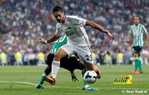 صور : ايسكو ، أكثر لاعب ترتكب عليه الأخطاء في الدوري الاسباني..!