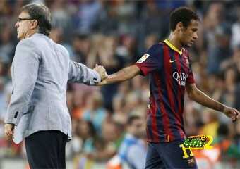 نيمار يوافق جيراردو مارتينو على نظام التناوب