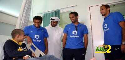 ثلاثي الهلال يزورون مرضى السرطان فى قطر