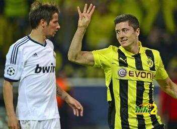 Lewandowski_54398701720_51356729138_352_256