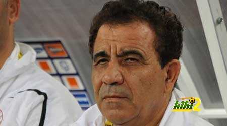 الرجاء المغربي يتعاقد مع المدرب التونسي فوزي البنزرتي