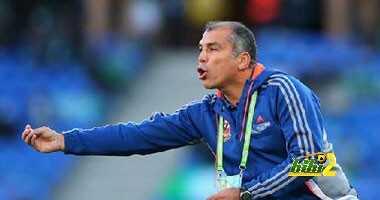 مدرب الاهلى يرفض احتراف شبابه