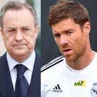 فيديو : فلورنتينو بيريز يمنح ألونسو شيكا على بياض و يجند أبرز نجوم ريال مدريد لإقناعه بالبقاء