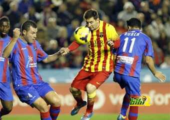 فيديو : برشلونة يتعثر خارج الديار بتعادله امام ليفانتي