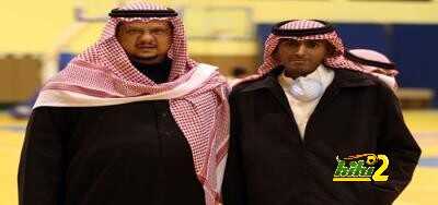 رئيس النصر يمنح العضوية الفخرية لـ لأحد المشجعين “المرضى”