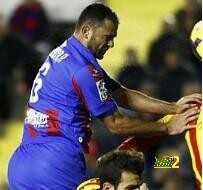 نصف أهداف الخصوم في برشلونة من الركنيات ..!
