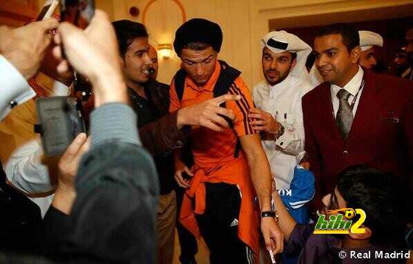 صور : نجوم ريال مدريد يصلون للدوحة