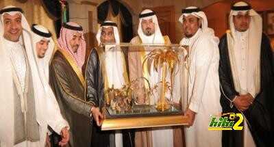 امير مكة رئيسا فخريا للوحدة