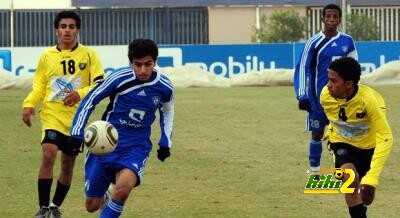 الشباب يفوز ويتصدر دورى الشباب