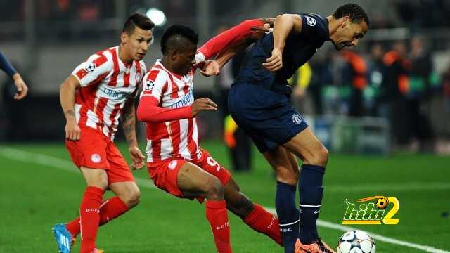 FBL-EUR-C1-OLYMPIAKOS-MANCHESTER UNITED
