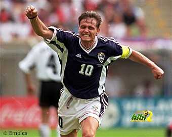 Soccer - World Cup France 98 - Group F - Germany v Yugoslavia