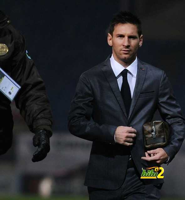ميسى يشترط الحصول على ربع مليار يورو من برشلونة وإلا الرحيل!