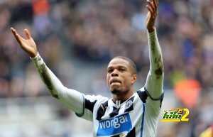 Newcastle United v Aston Villa - Premier League