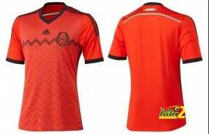 (Adidas)