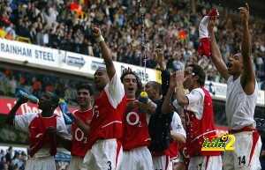 Arsenal's L to R Lauren , Jose Antonio R