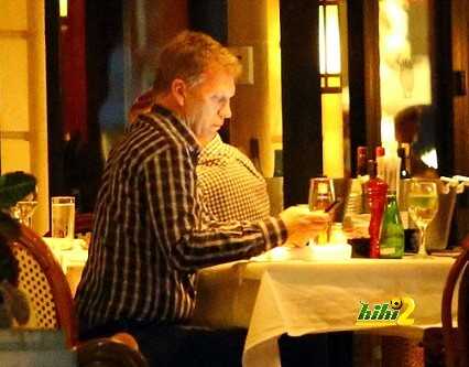 article-2614258-1D64EB1200000578-288_634x445