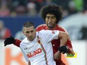 دانتي يشيد بنجم مانشستر يونايتد