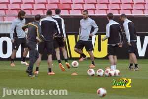 Benfica - Juventus<br /><br />
Europa League 2013 2014 - Semifinali andata - Allenamento Juventus