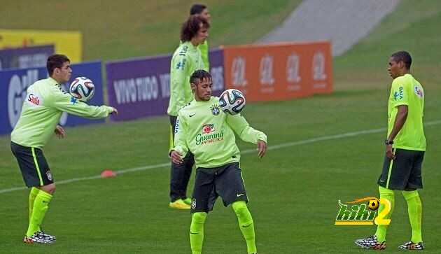 فيديو : ماذا فعل نيمار بالكرة في مران المنتخب البرازيلي ؟!
