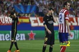 شاهد كيف سخر عاشق مدريد من خسارة برشلونة لقب الليغا ..!