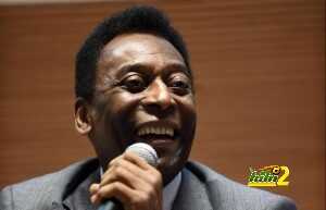 FBL-WC-2014-BRAZIL-PELE-PRESSER