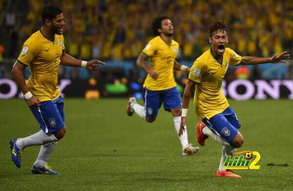 صور : نيمار يتساوى مع رونالدينهو