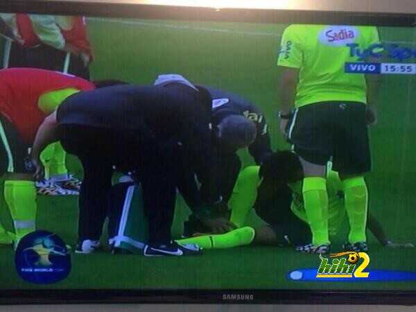 عاجل بالفيديو : نيمار يصاب في تدريبات السامبا